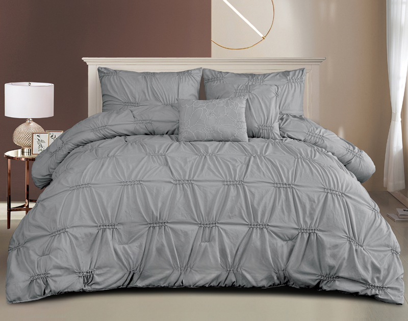 Solid elastic kiss pleat 4pc comforter set light weight